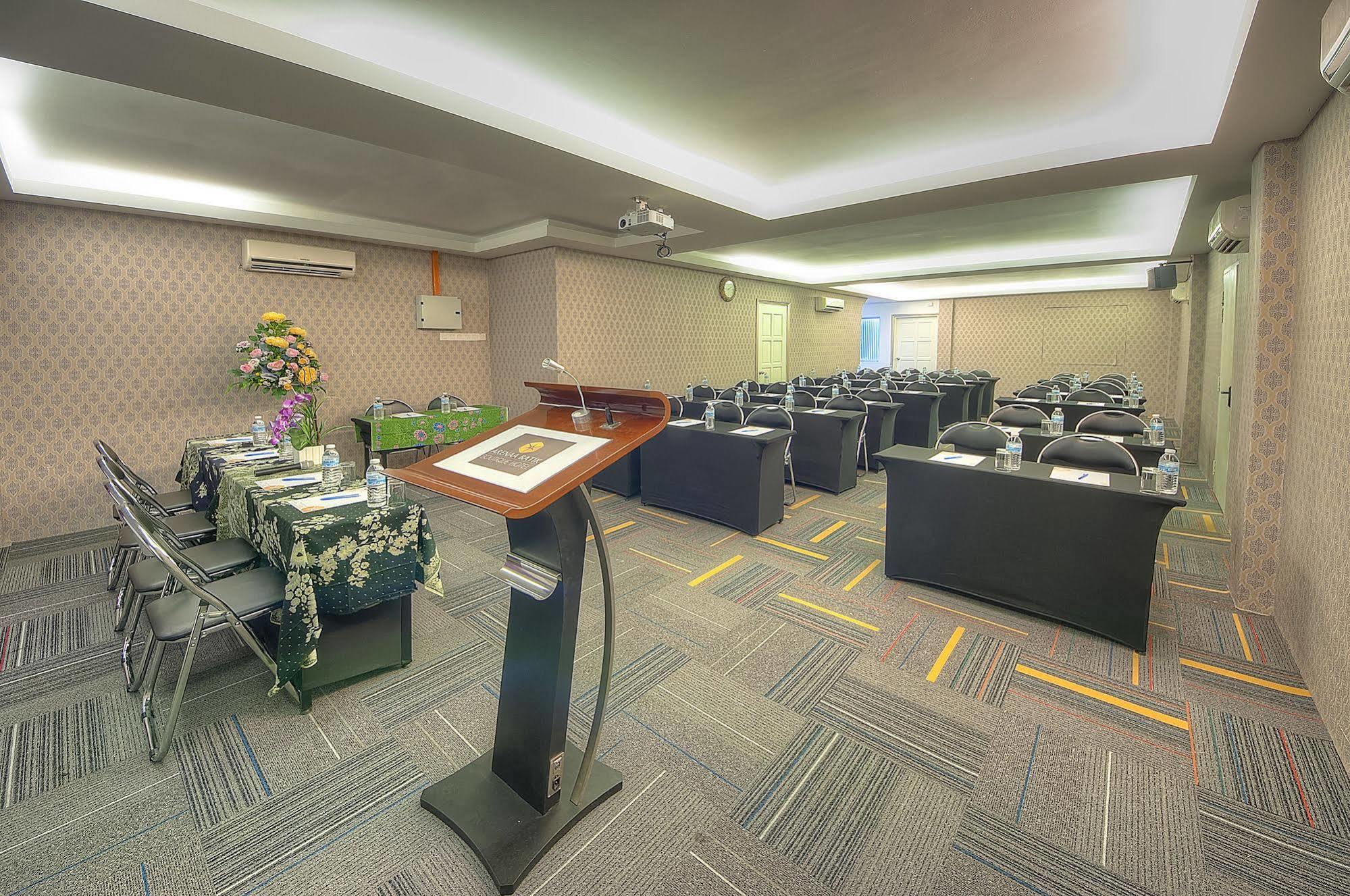 Arenaa Batik Boutique Hotel Kuantan Buitenkant foto