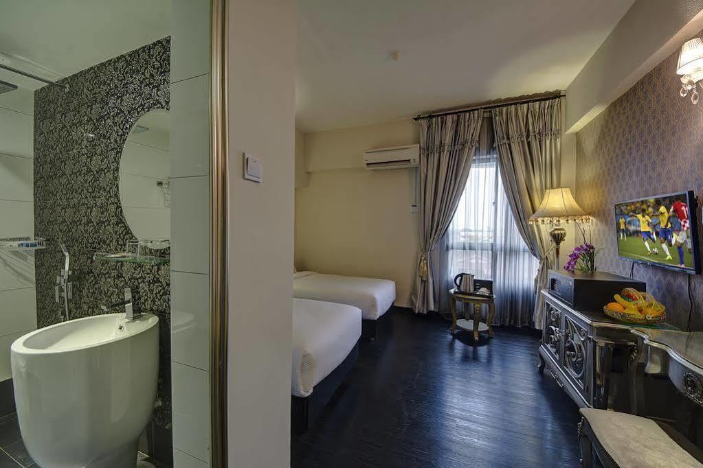 Arenaa Batik Boutique Hotel Kuantan Buitenkant foto